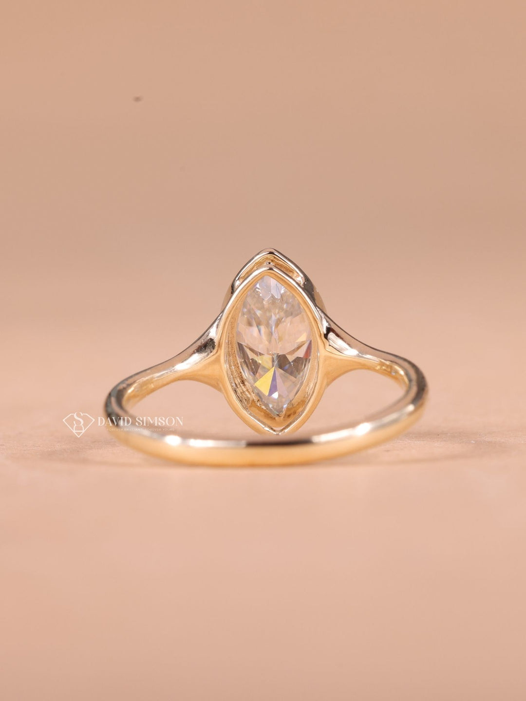 2.50CT-3.50CT Bezel Set Marquise Cut Moissanite Diamond Solitaire Engagement Ring