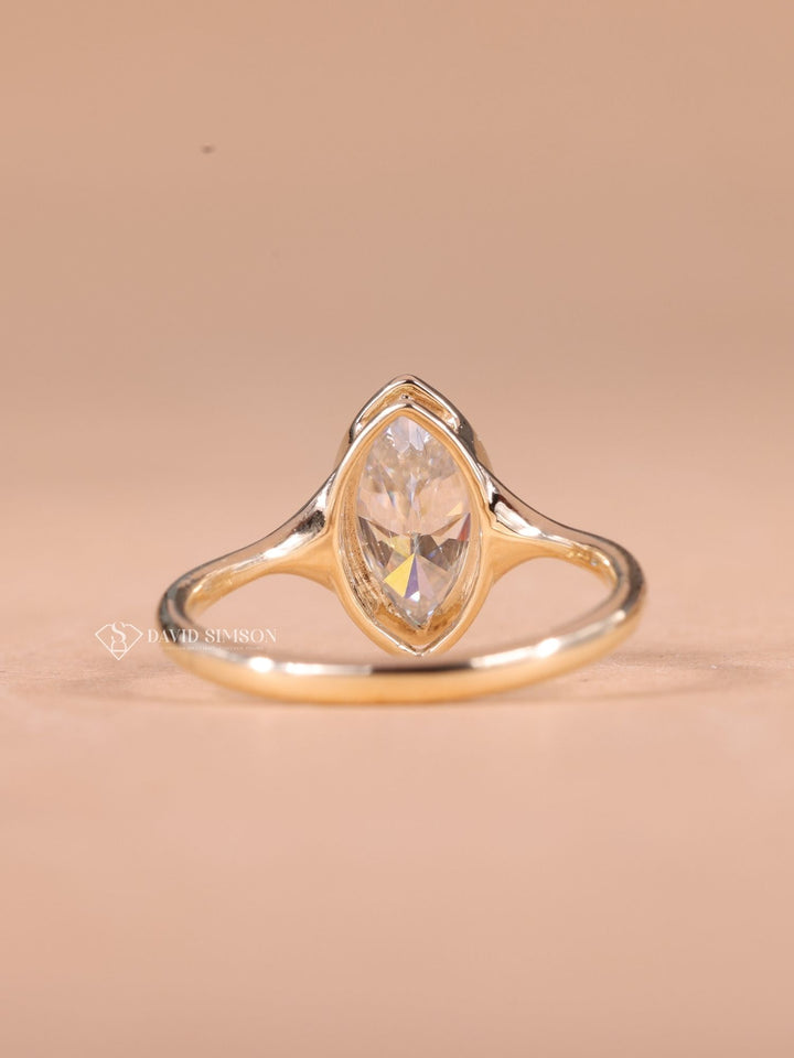 2.50CT-3.50CT Bezel Set Marquise Cut Moissanite Diamond Solitaire Engagement Ring