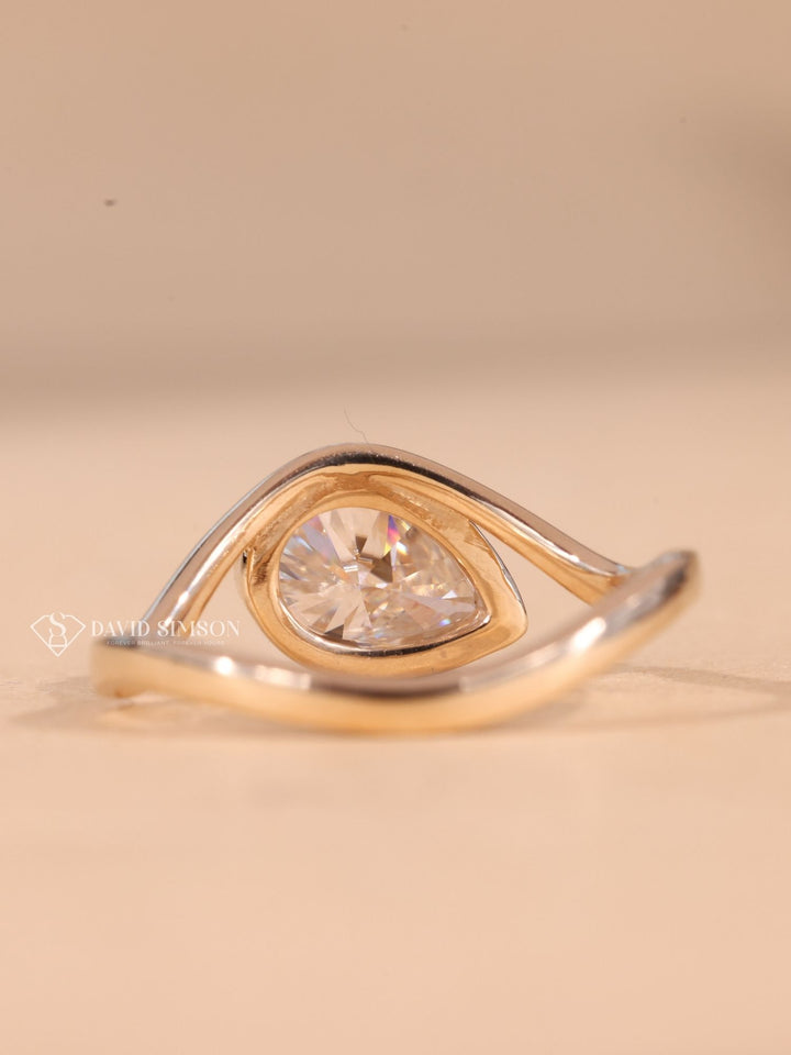 1.50CT-2.50CT Bezel Set Pear Cut Moissanite Diamond Engagement Ring