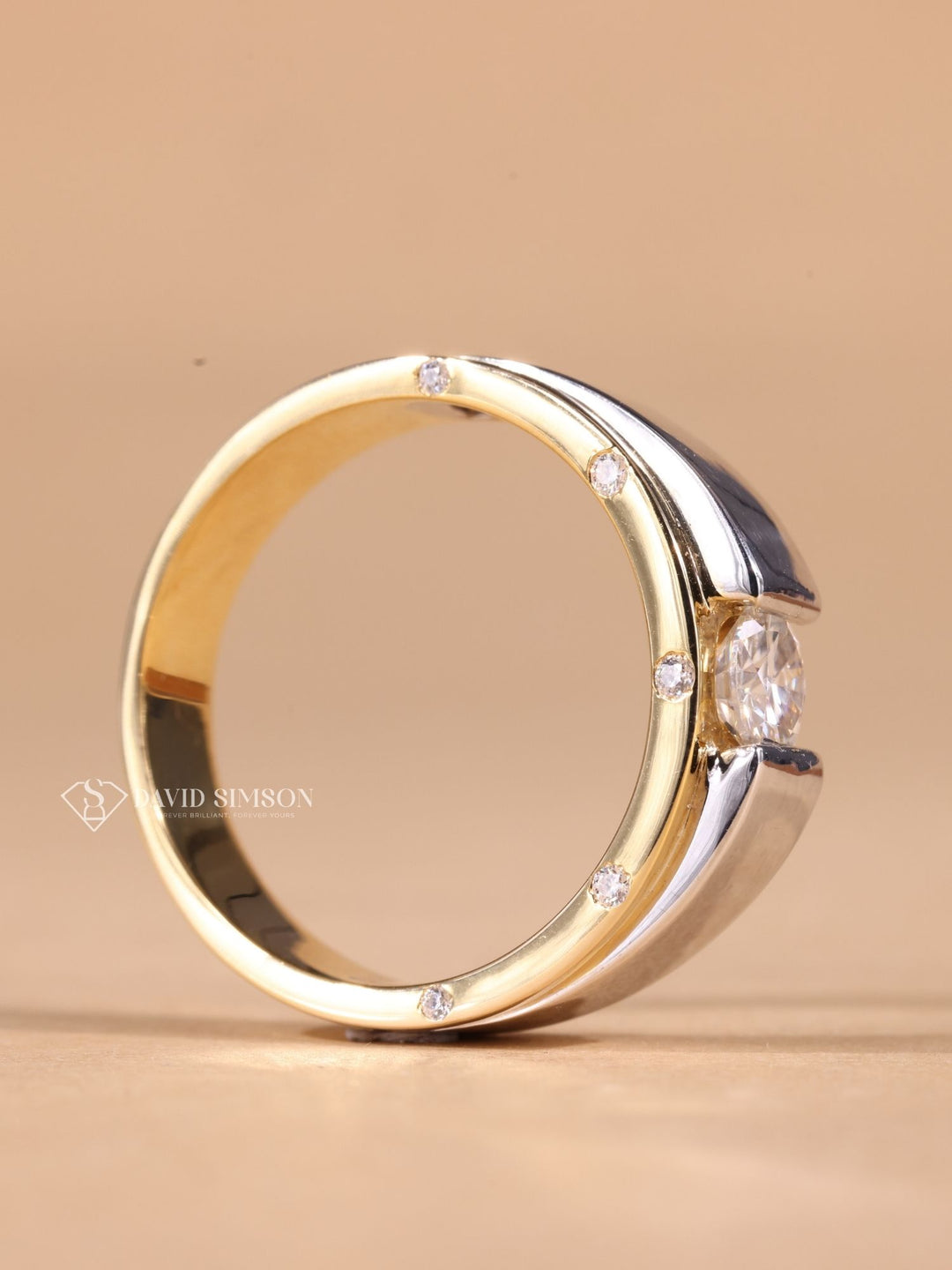 Round Cut Moissanite Diamond Unique Men's Wedding Ring