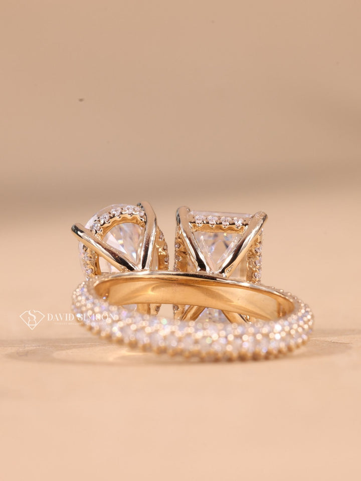 2.0CT Pear & 2.0CT Emerald Cut Moissanite Diamond Toi et Moi Engagement Ring