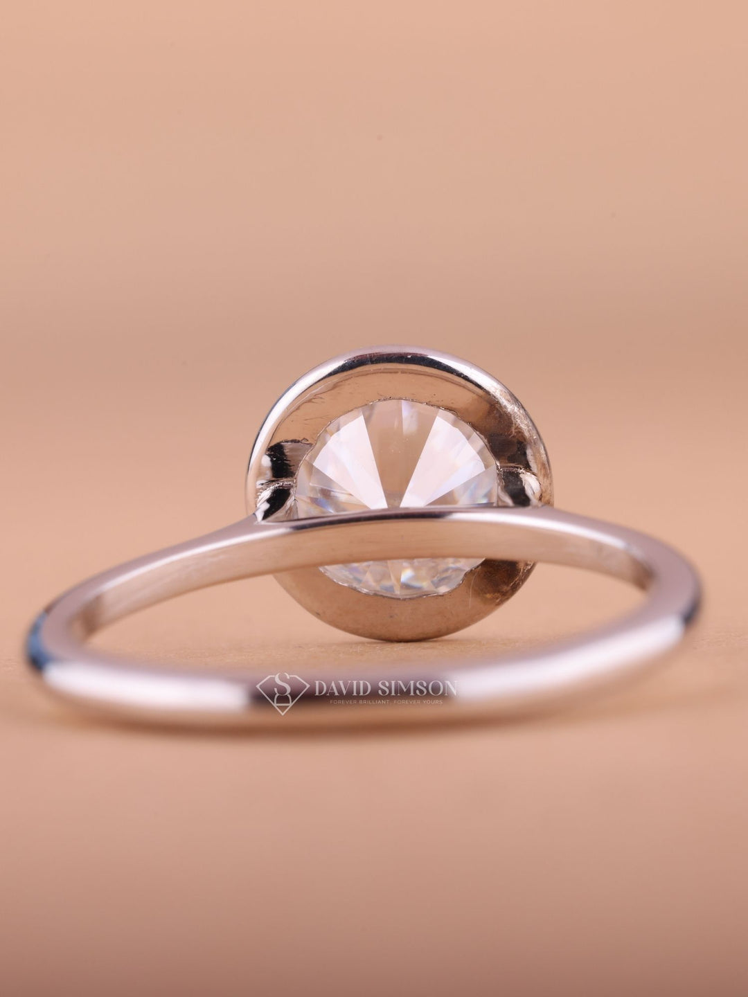 2.50CT-3.50CT Round Cut Moissanite Diamond Bezel Set Engagement Ring