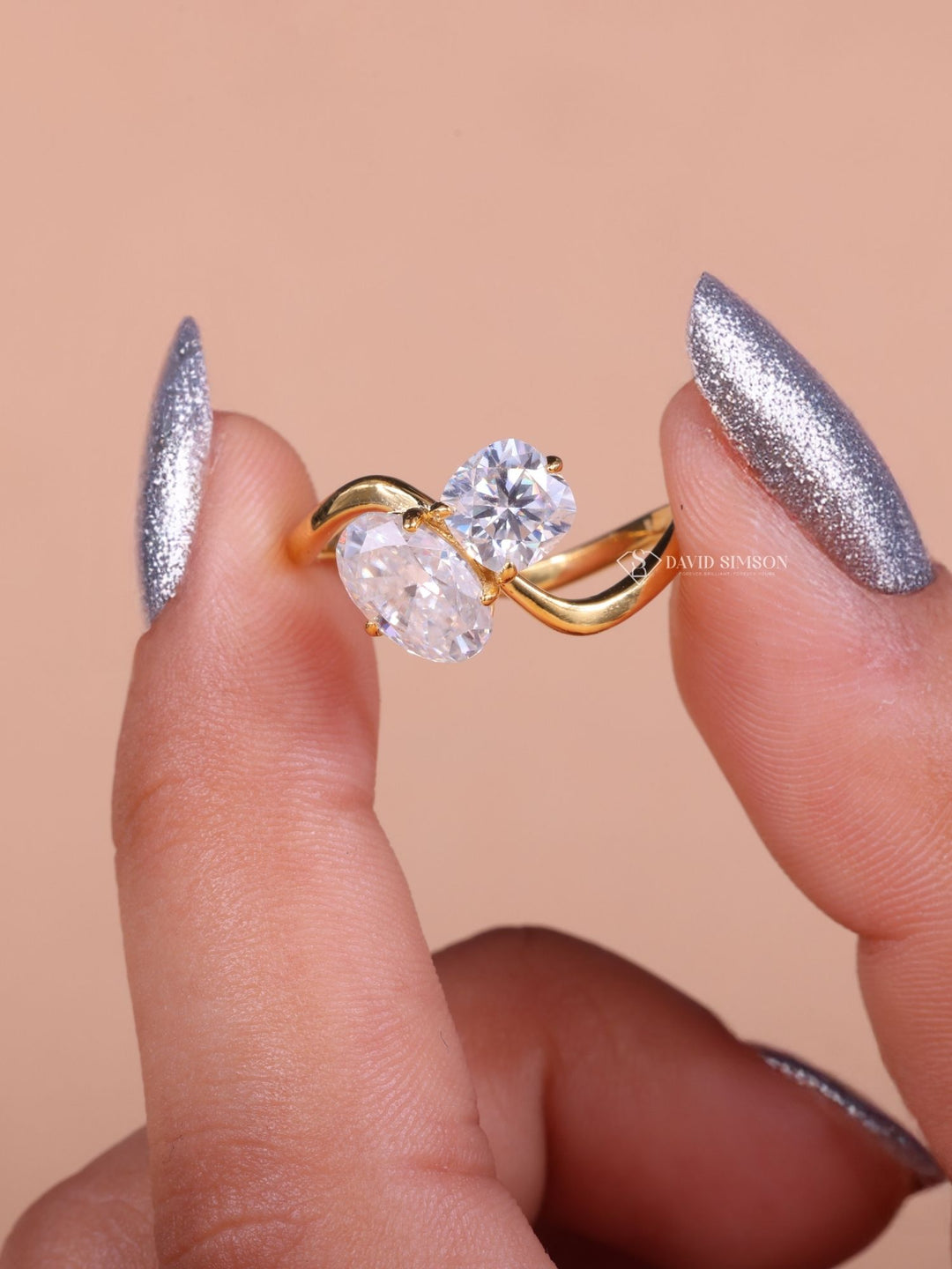 1.50CT Oval & 1.0CT Cushion Cut Moissanite Toi et Moi Diamond Engagement Ring 18K Rose Gold 1.50CT Oval & 1.0CT Cushion Cut Moissanite Toi et Moi Diamond Engagement Ring 18K Rose Gold