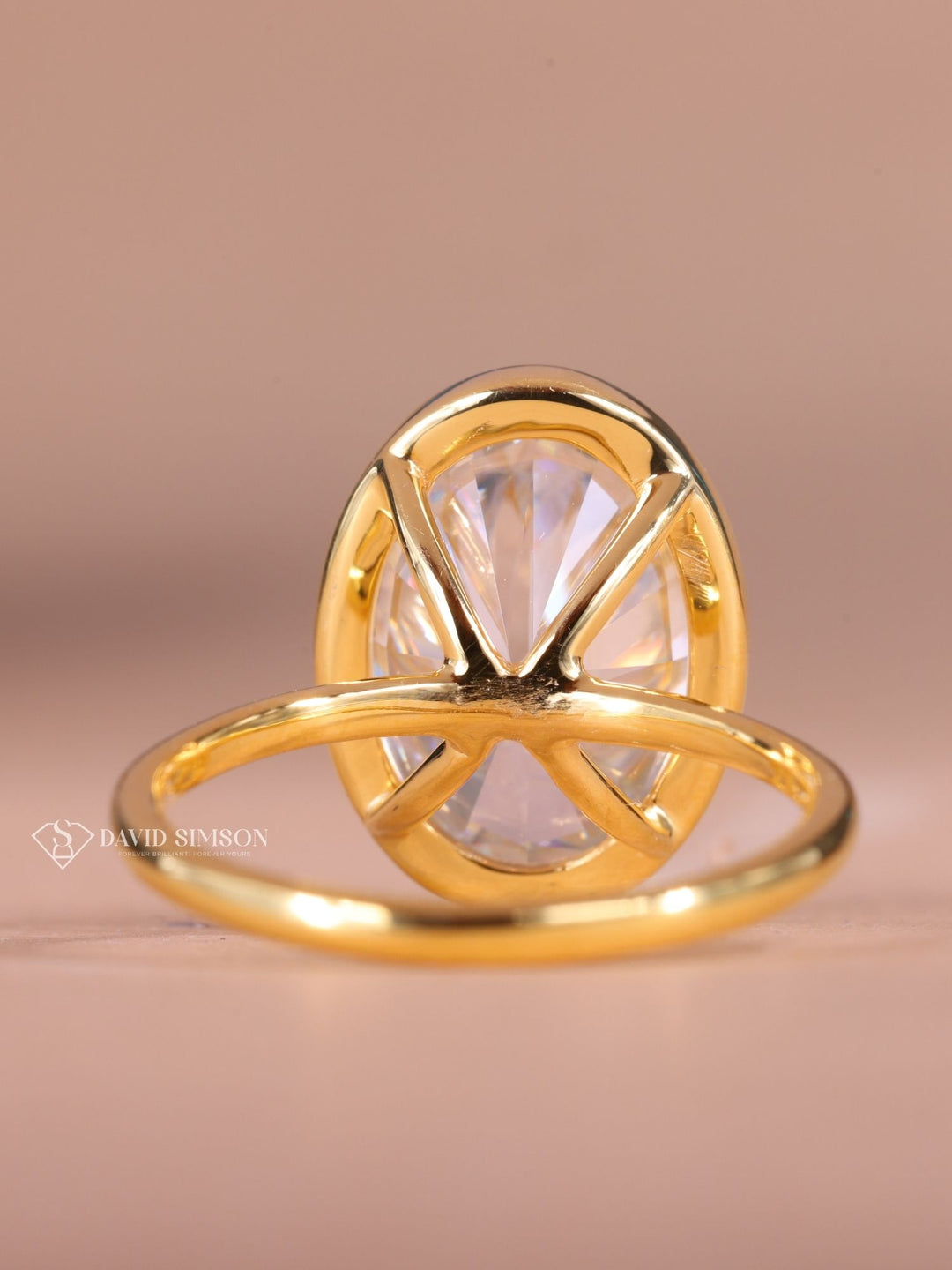 6.0CT-8.0CT Oval Cut Moissanite Diamond Bezel Set Engagement Ring