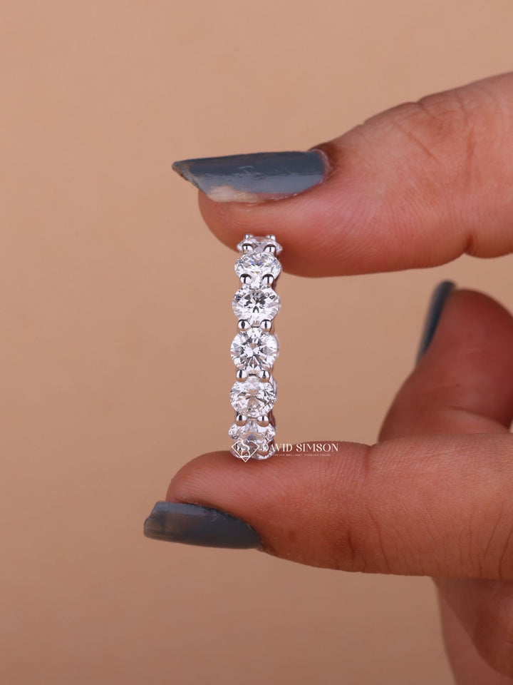 Round Cut Moissanite Diamond Shared Prongs Full Eternity Wedding Band