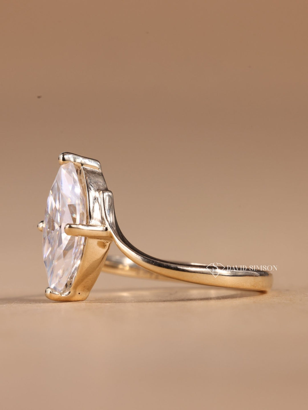 3.0CT-4.0CT Marquise Cut Moissanite Diamond Unique Engagement Ring for Her