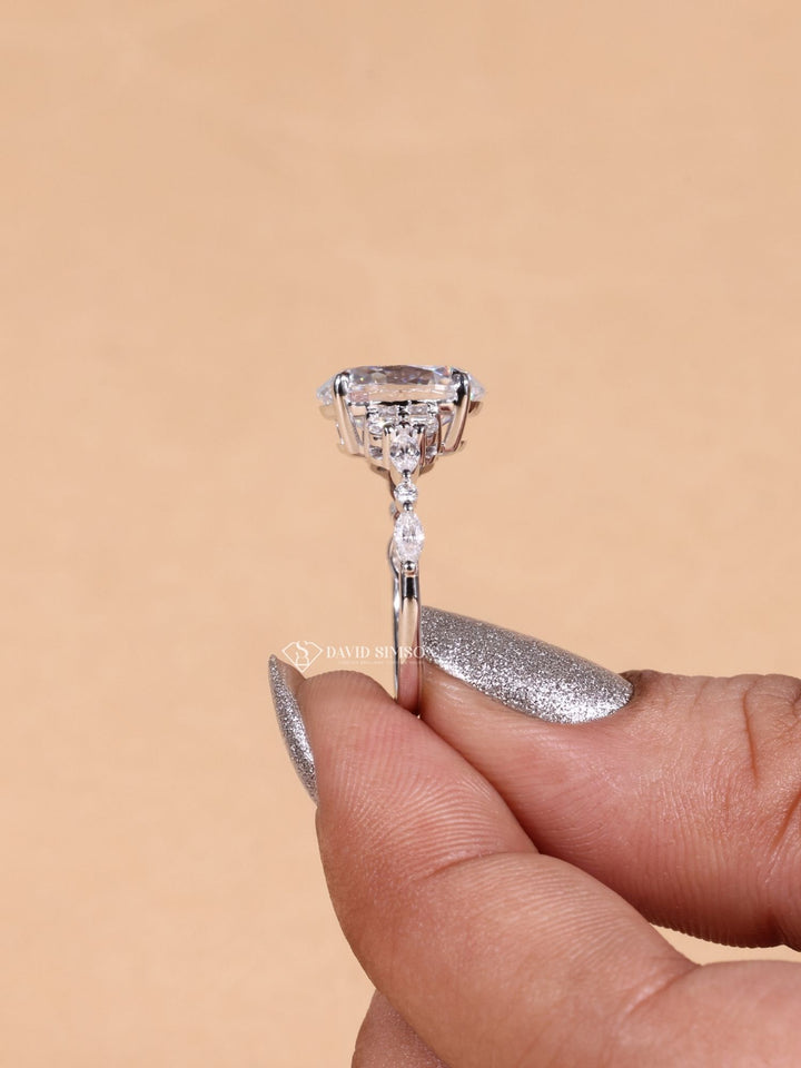2.0CT-3.0CT Oval Cut Moissanite Cluster Diamond Engagement Ring