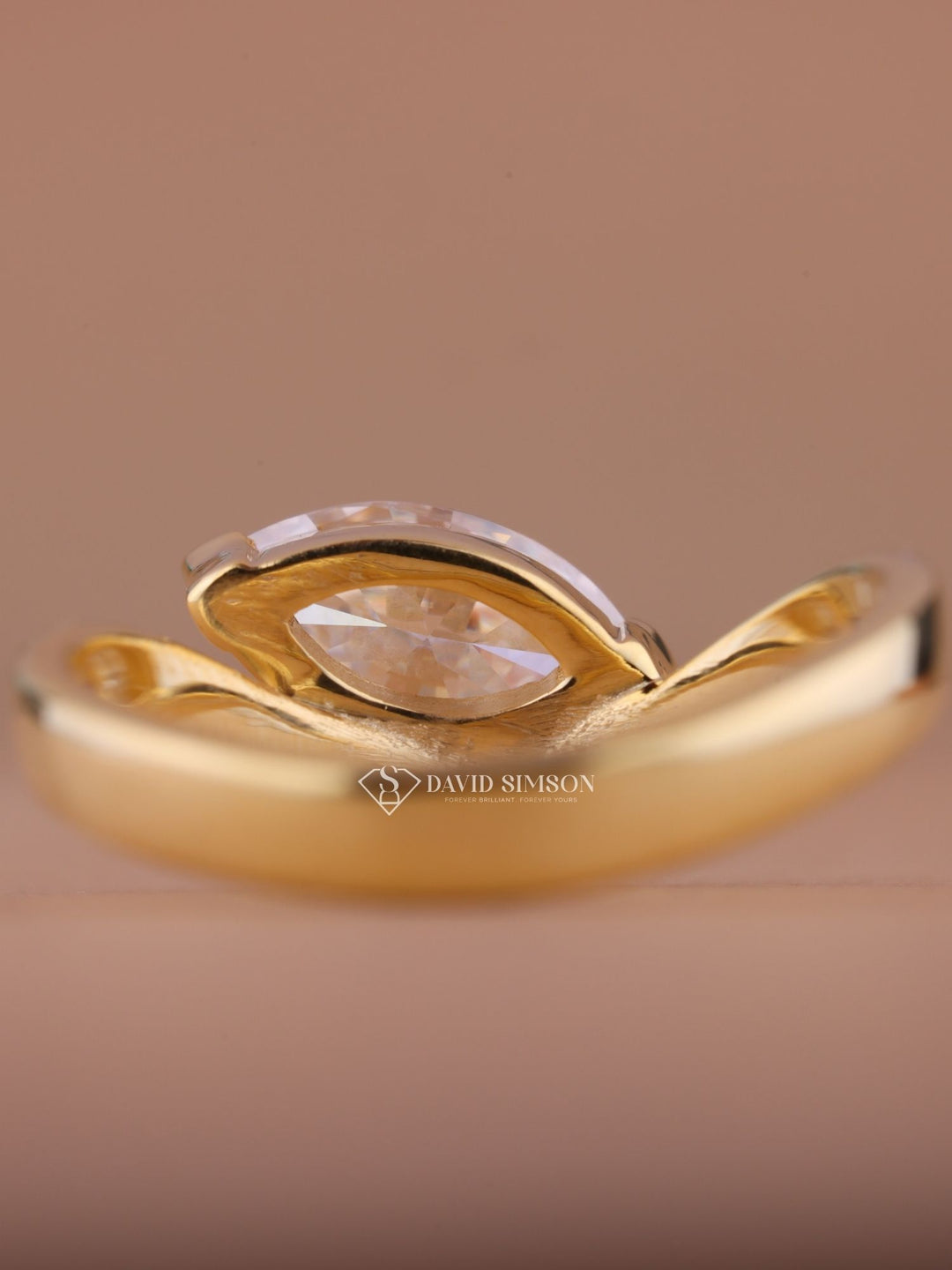 1.0CT-3.0CT East West Marquise Cut Moissanite Unique Diamond Engagement Ring