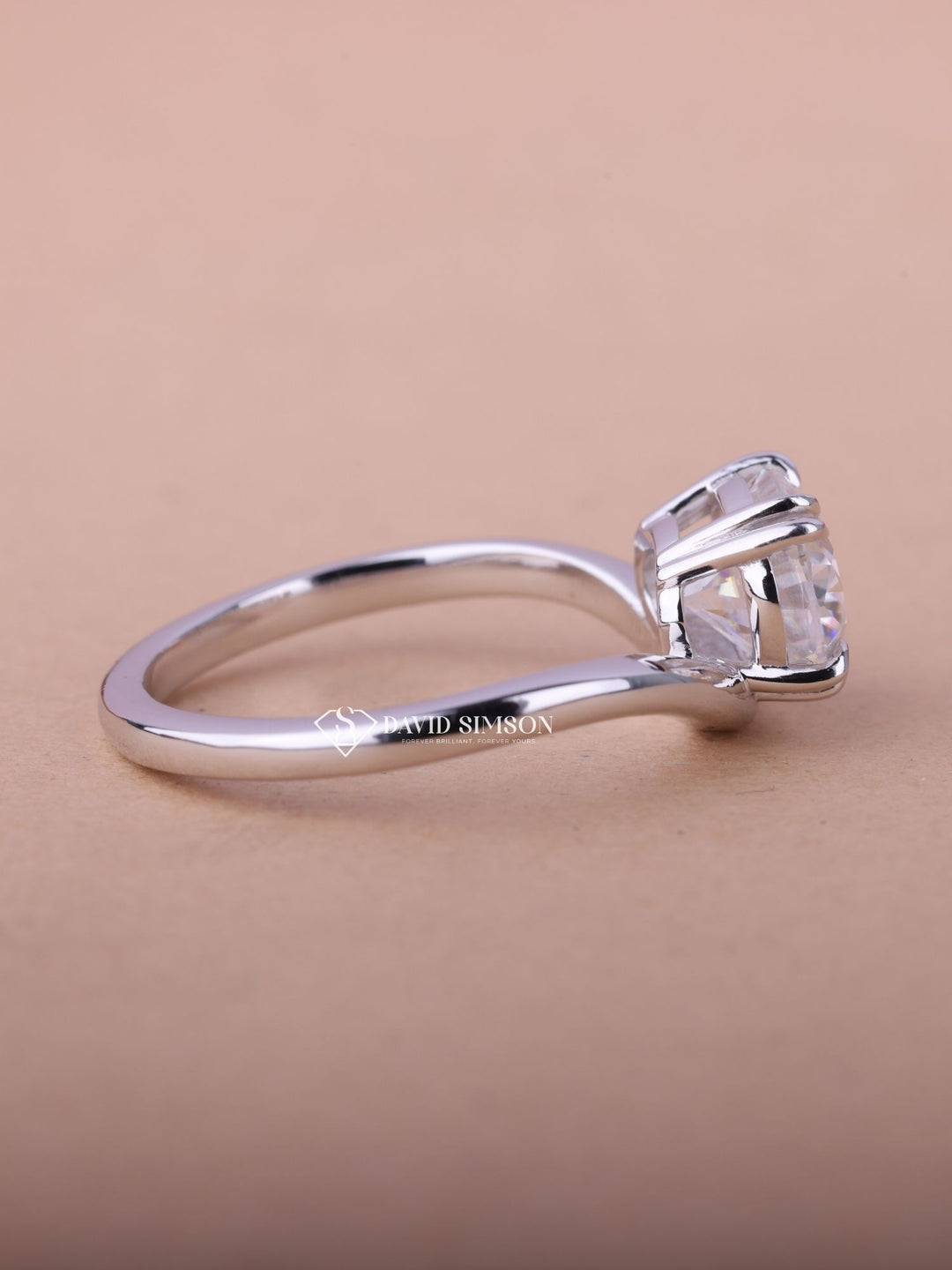 2.0CT-3.0CT East West Oval Cut Moissanite Diamond Wave Engagement Ring