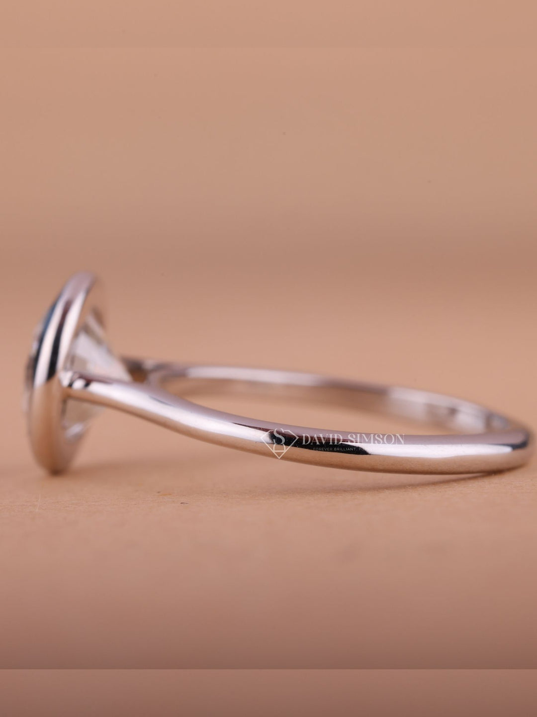 2.50CT-3.50CT Round Cut Moissanite Diamond Bezel Set Engagement Ring