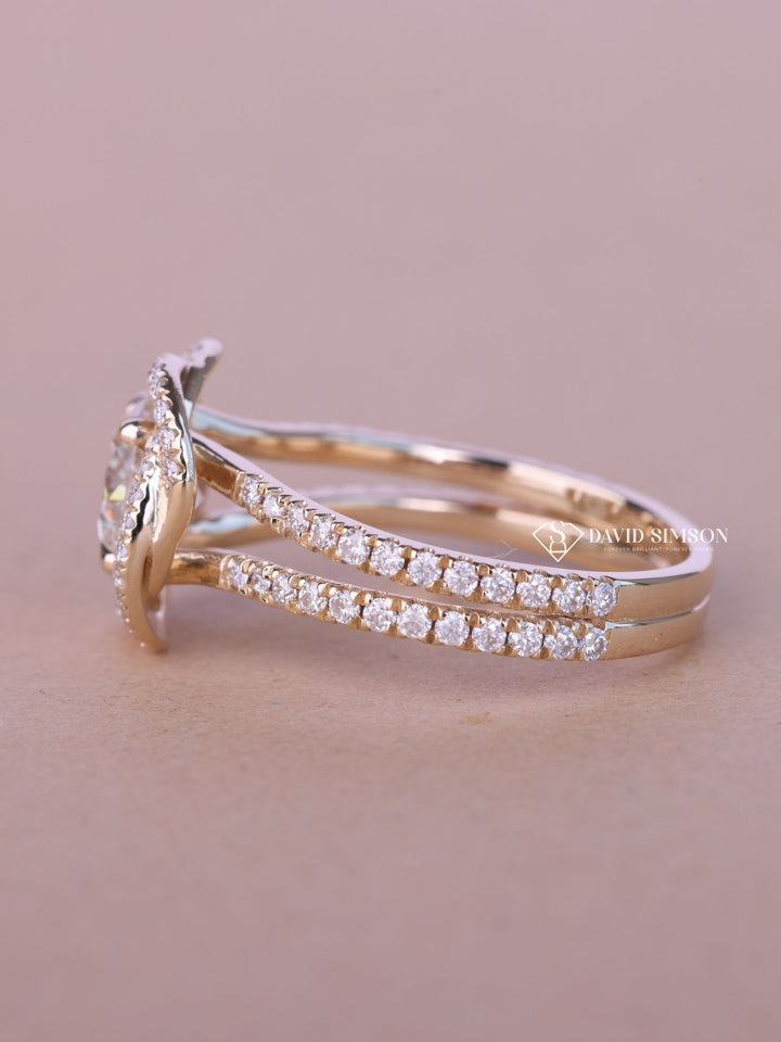 0.50CT-1.50CT Round Cut Moissanite Flower Halo Diamond Engagement Ring