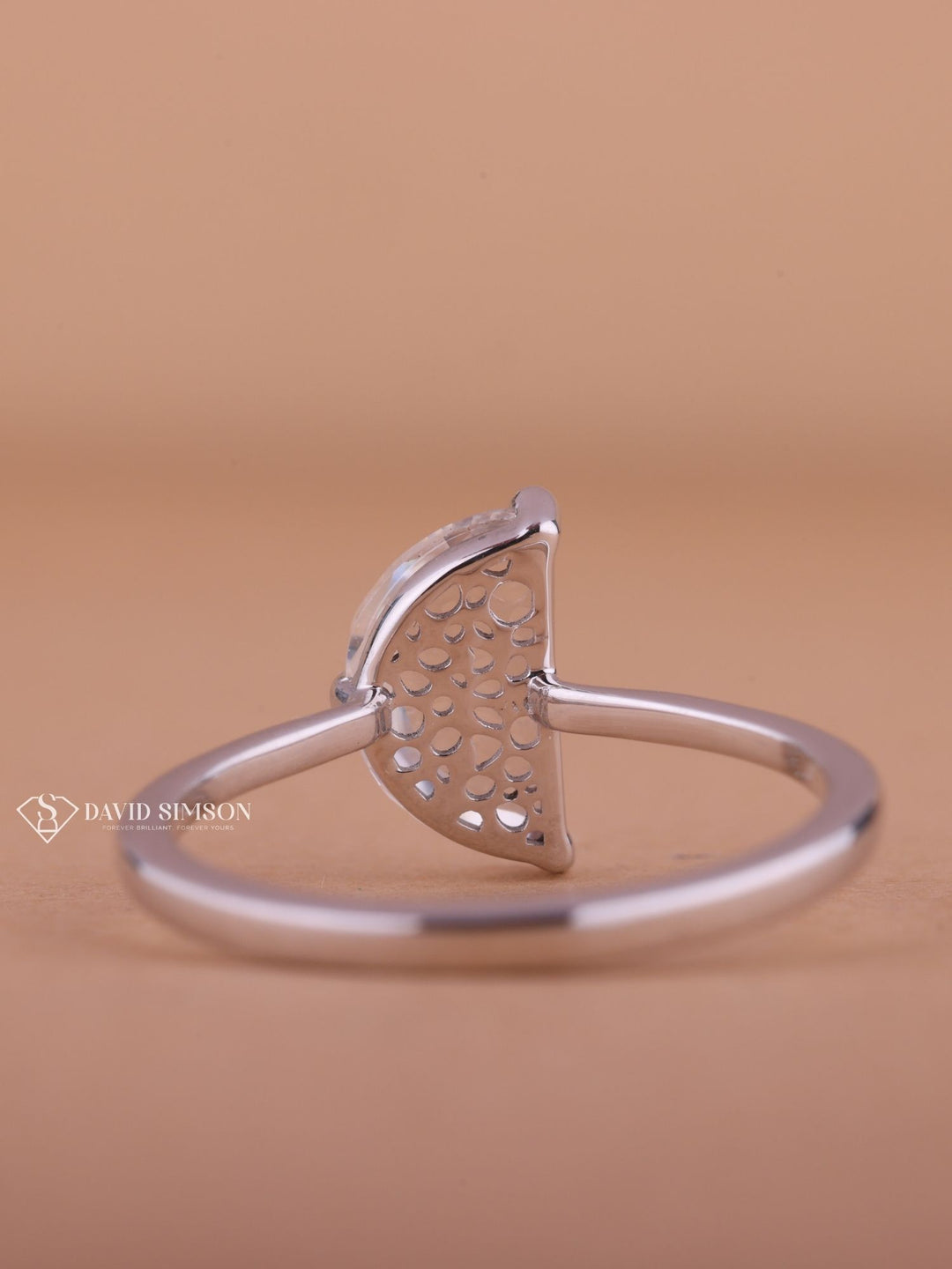 1.0CT-2.0CT Half Moon Cut Moissanite Solitaire Diamond Engagement Ring