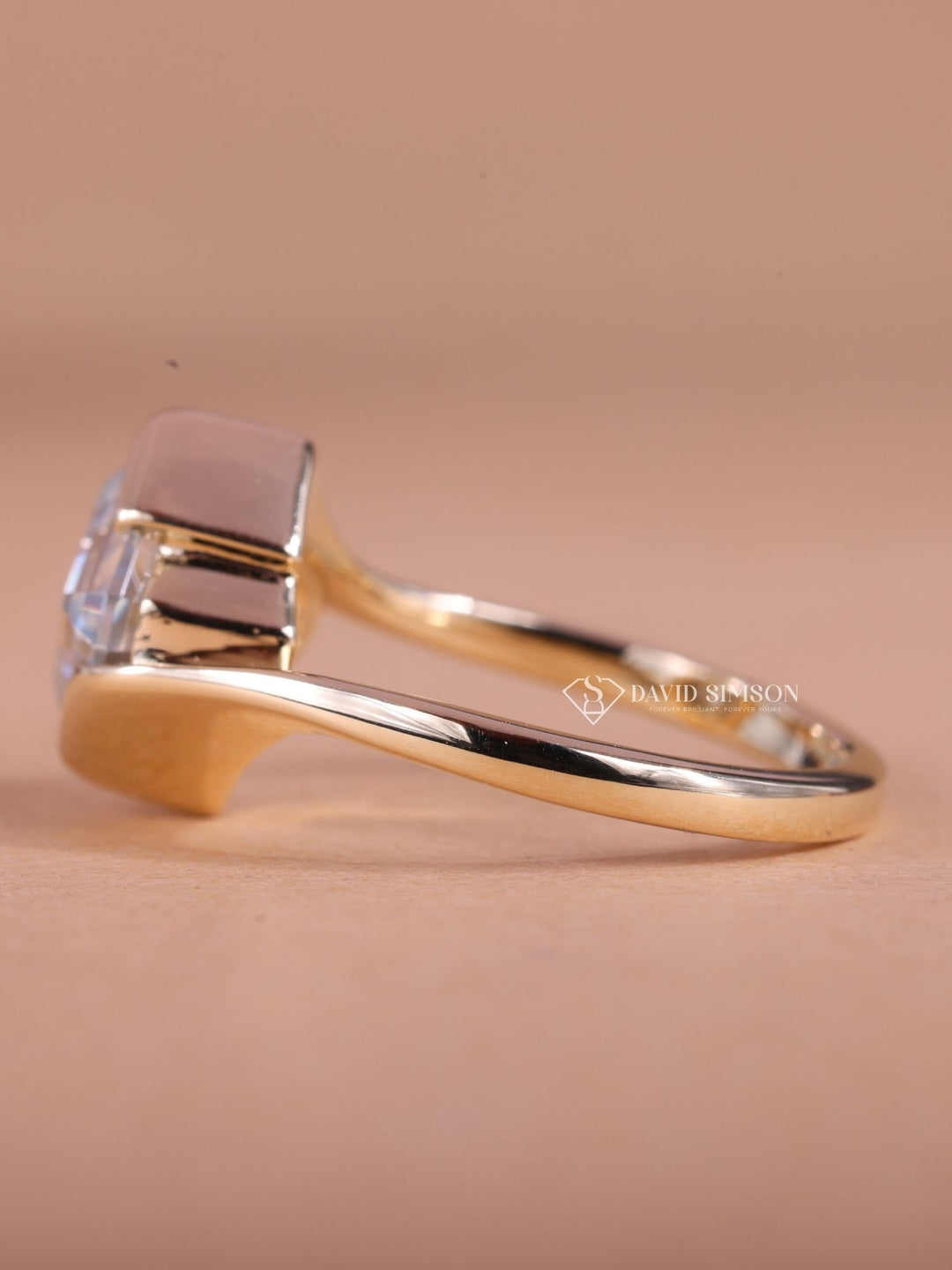 2.50CT-3.50CT Asscher Cut Moissanite Bypass Diamond Engagement Ring