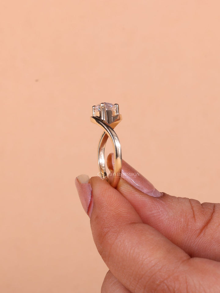 2.0CT-3.0CT Marquise Cut Moissanite Diamond East West Wave Engagement Ring