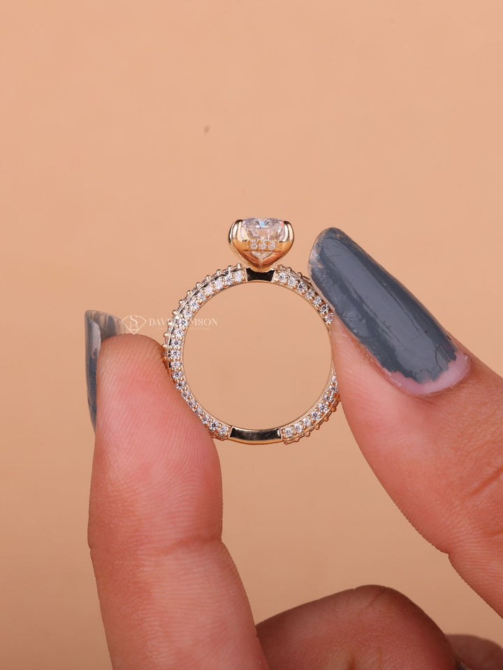 2.0CT-3.0CT Radiant Cut Moissanite Micro Pave Diamond Engagement Ring