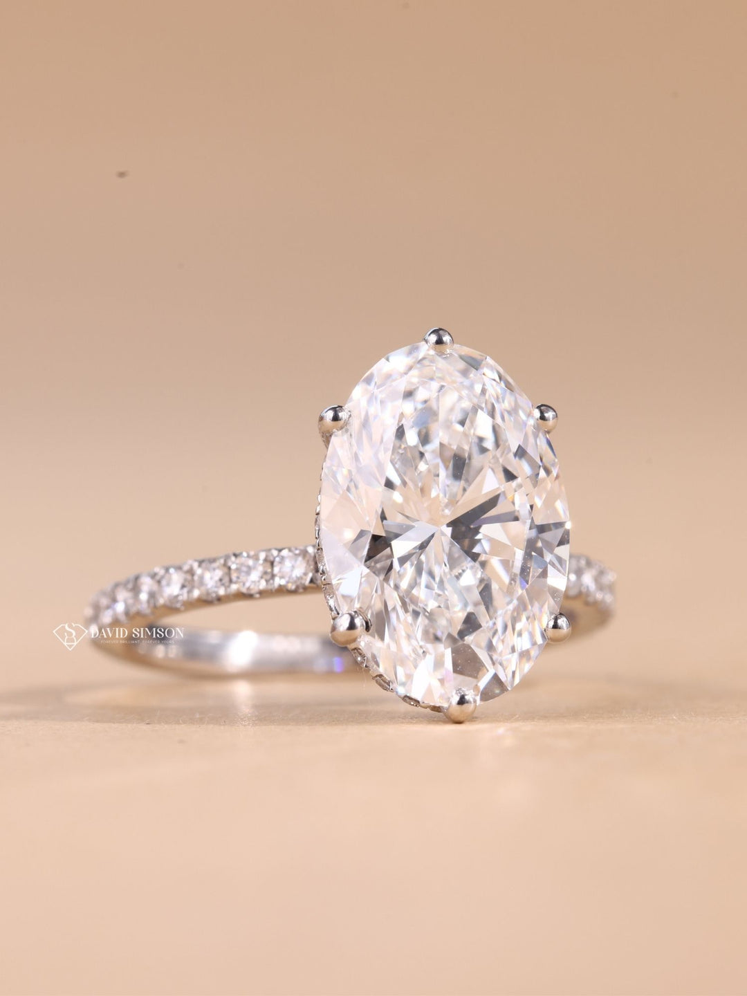 2.50CT-3.50CT Oval Cut Diamond Hidden Halo Moissanite Engagement Ring