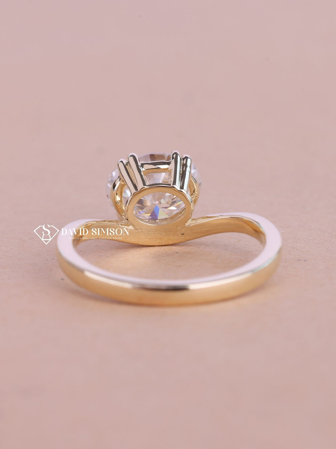 2.50CT-3.50CT East West Oval Cut Moissanite Diamond Wave Engagement Ring