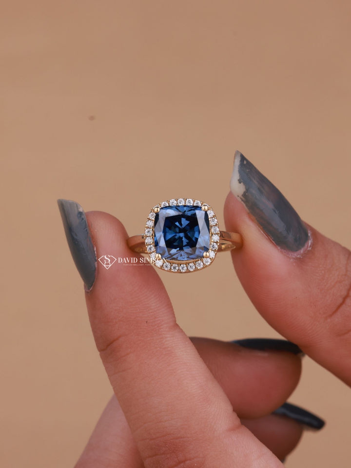 2.0CT-3.0CT Blue Cushion Cut Moissanite Diamond Halo Engagement Ring