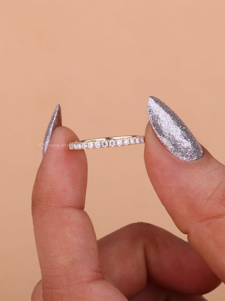 Round Cut Moissanite Diamond Full Eternity Wedding Band