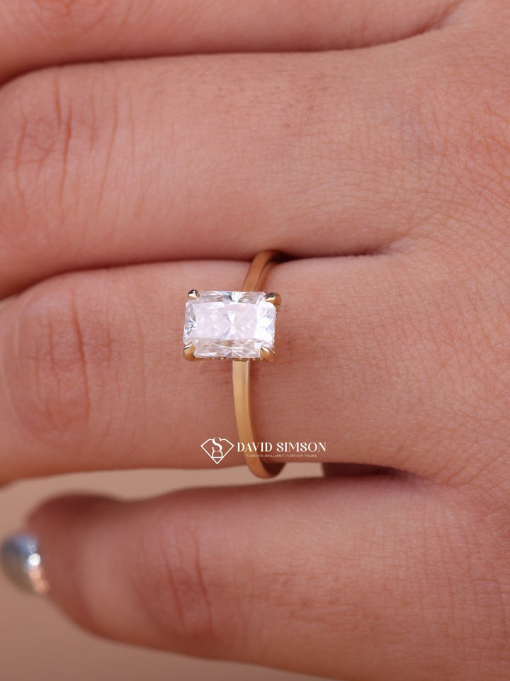 1.0CT-2.0CT Radiant Cut Hidden Halo Moissanite Diamond Engagement Ring