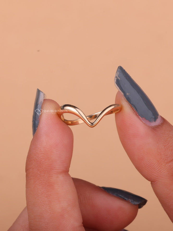18K Solid Yellow Gold Curved Shape Stacking Wedding Band
