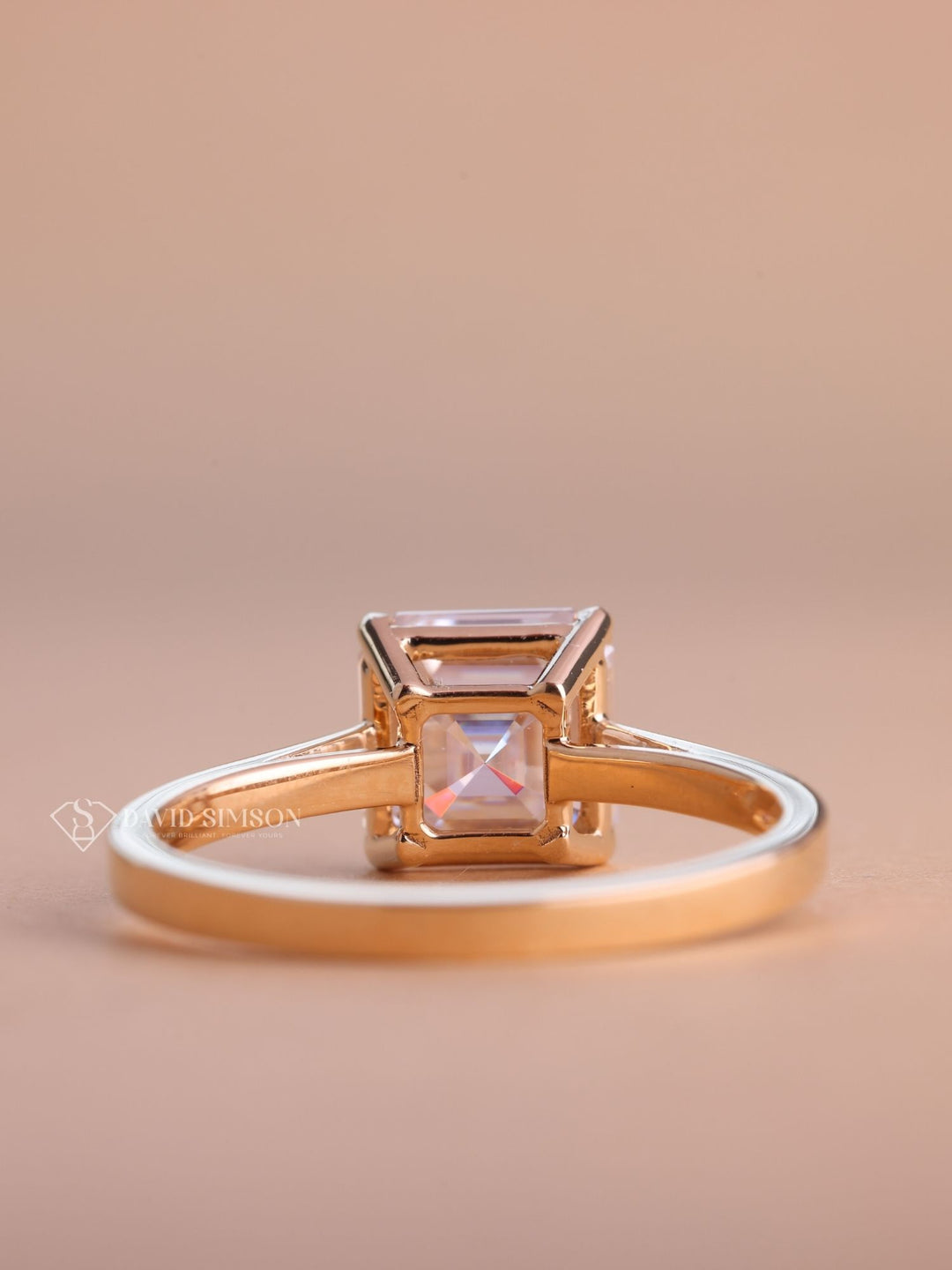 2.0CT-3.0CT Asscher Cut Moissanite Diamond Solitaire Engagement Ring