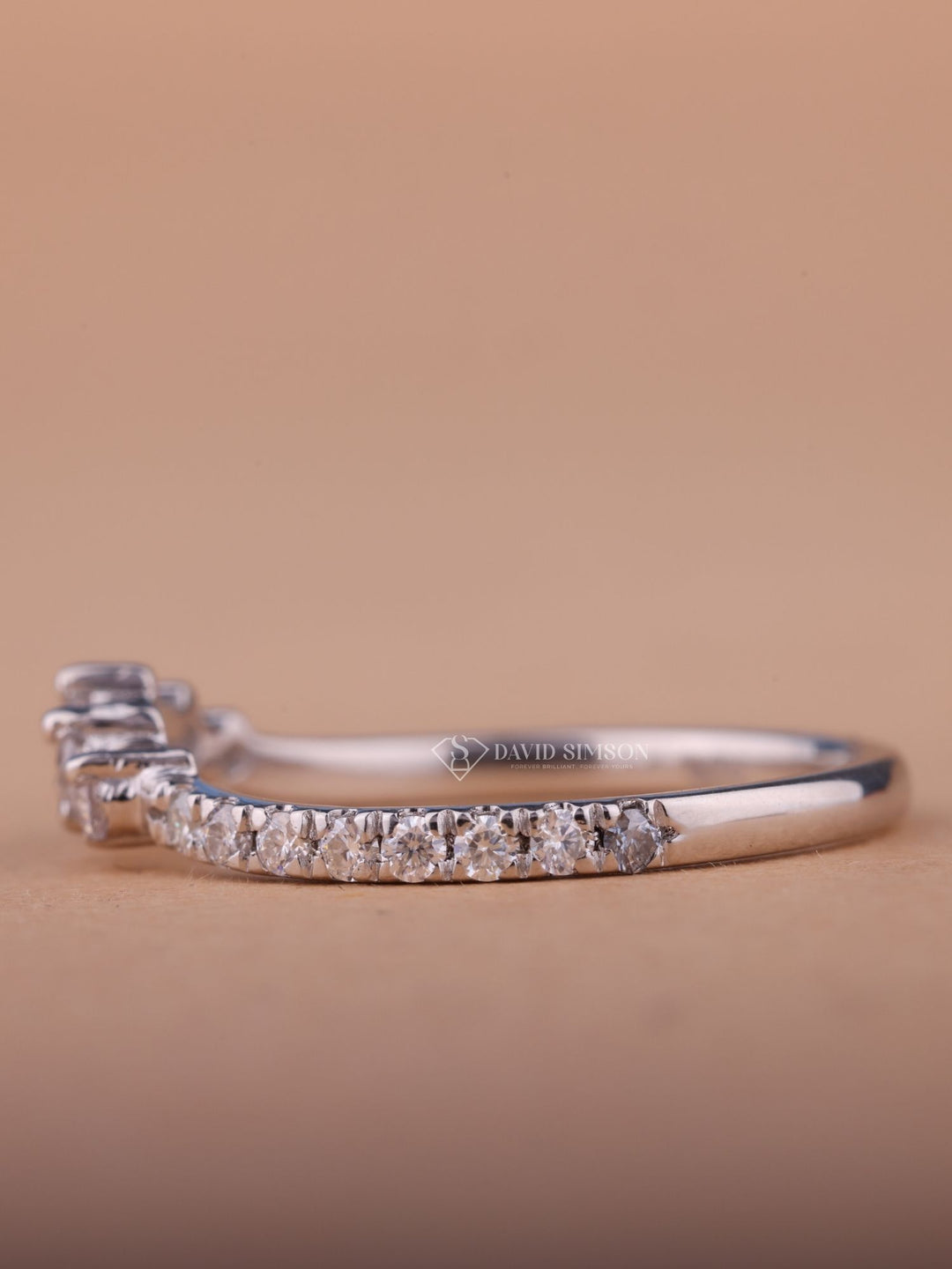 Round Cut Moissanite Diamond Curved Wedding Band in 18K Gold