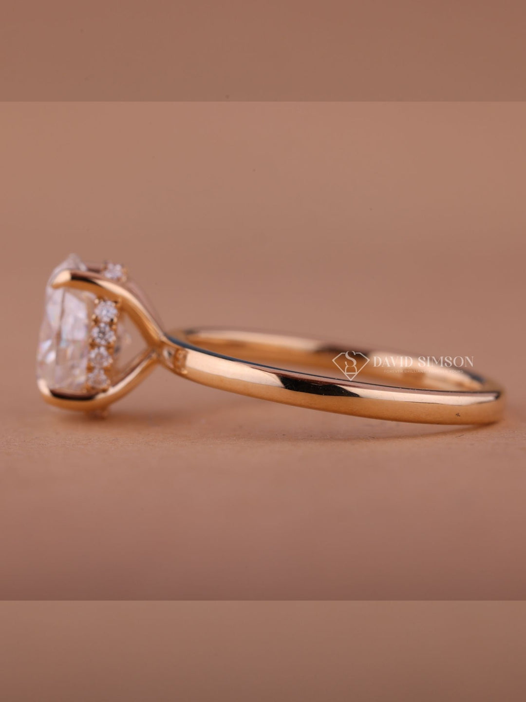 2.0CT-3.0CT Oval Cut Moissanite Diamond Hidden Halo Engagement Ring