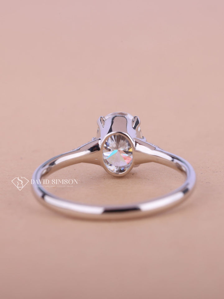 2.0CT-4.0CT Oval Cut Moissanite Cluster Diamond Engagement Ring