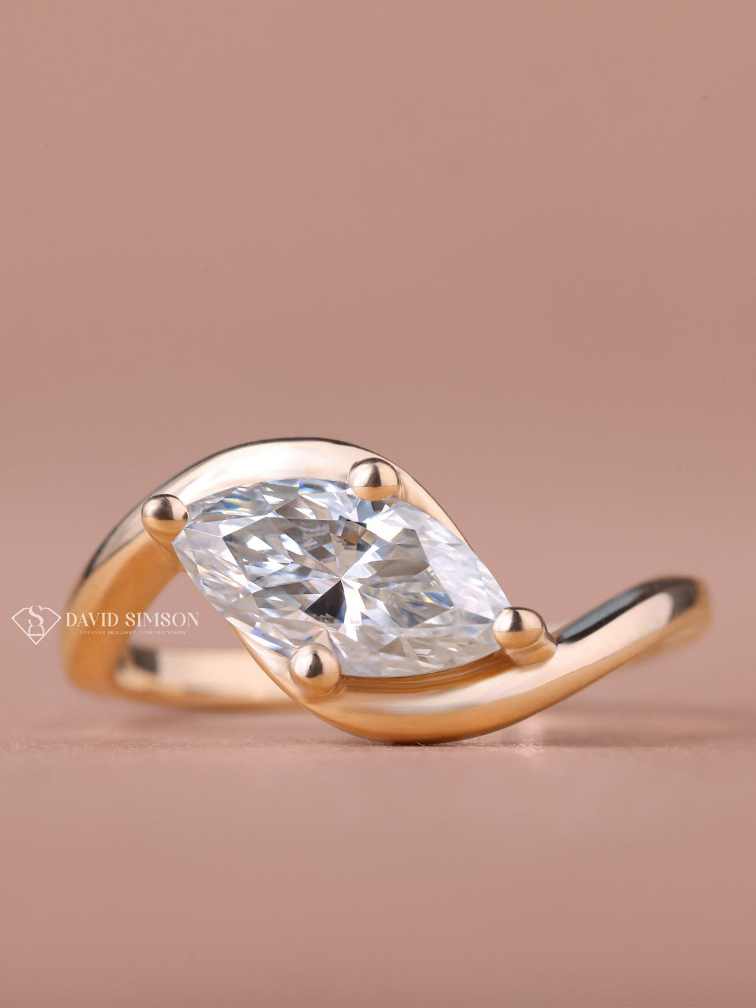 1.0CT-2.0CT East West Marquise Cut Moissanite Diamond Unique Engagement Ring