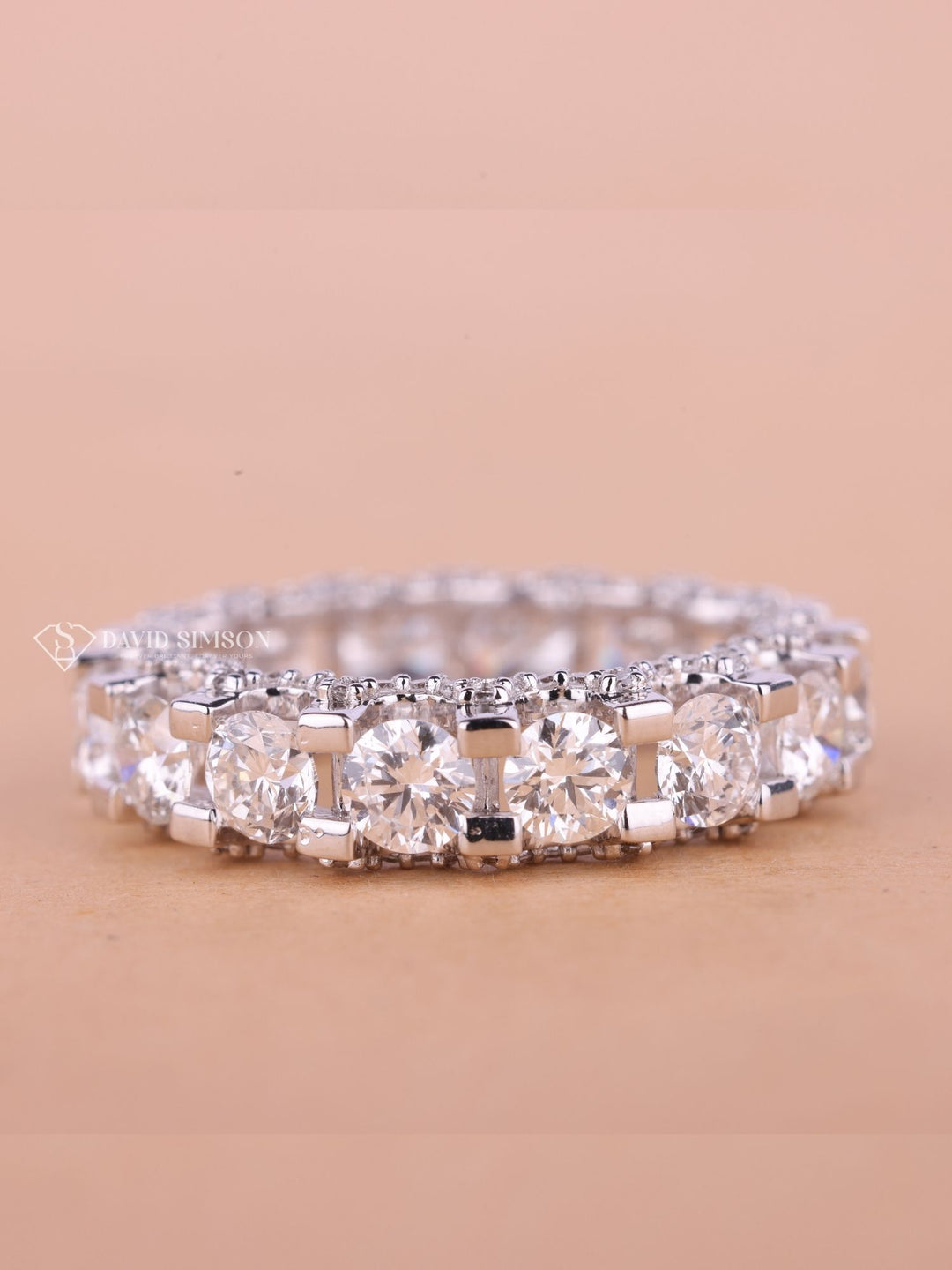 Round Cut Moissanite Shared Prongs Diamond Full Eternity Wedding Band