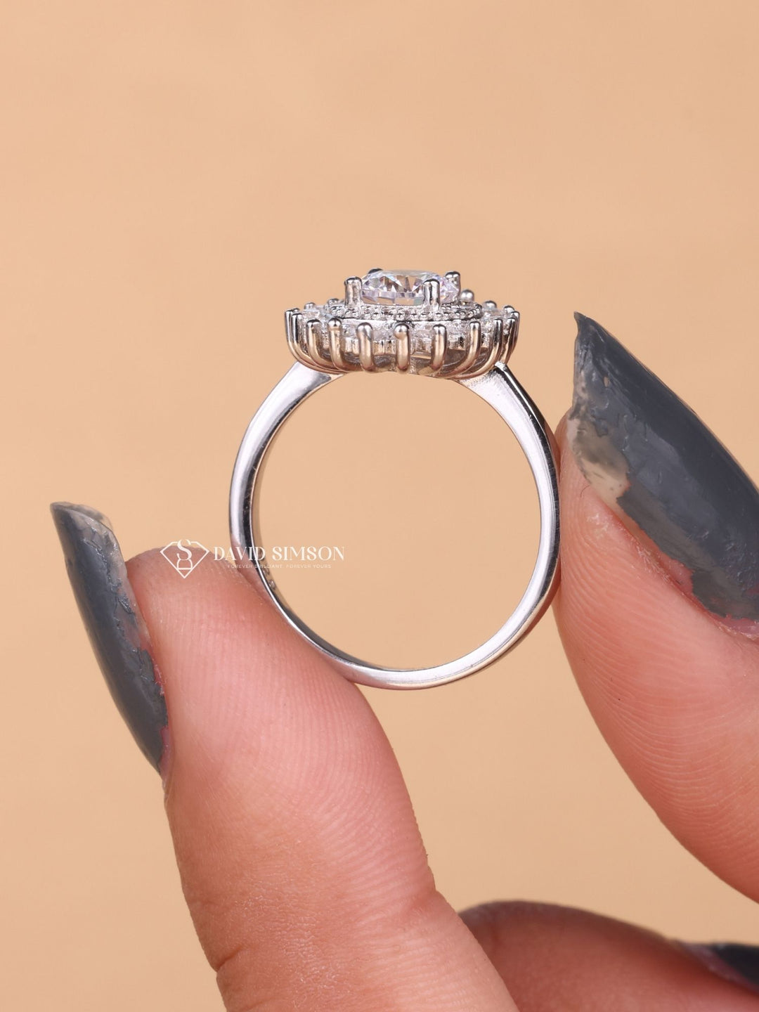 0.50CT-1.50CT Round Cut Moissanite Diamond Halo Cluster Engagement Ring