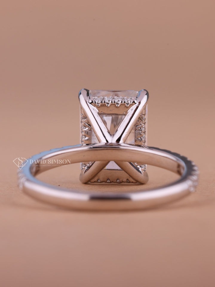 3.50CT-4.50CT Radiant Cut Moissanite Hidden Halo Diamond Engagement Ring