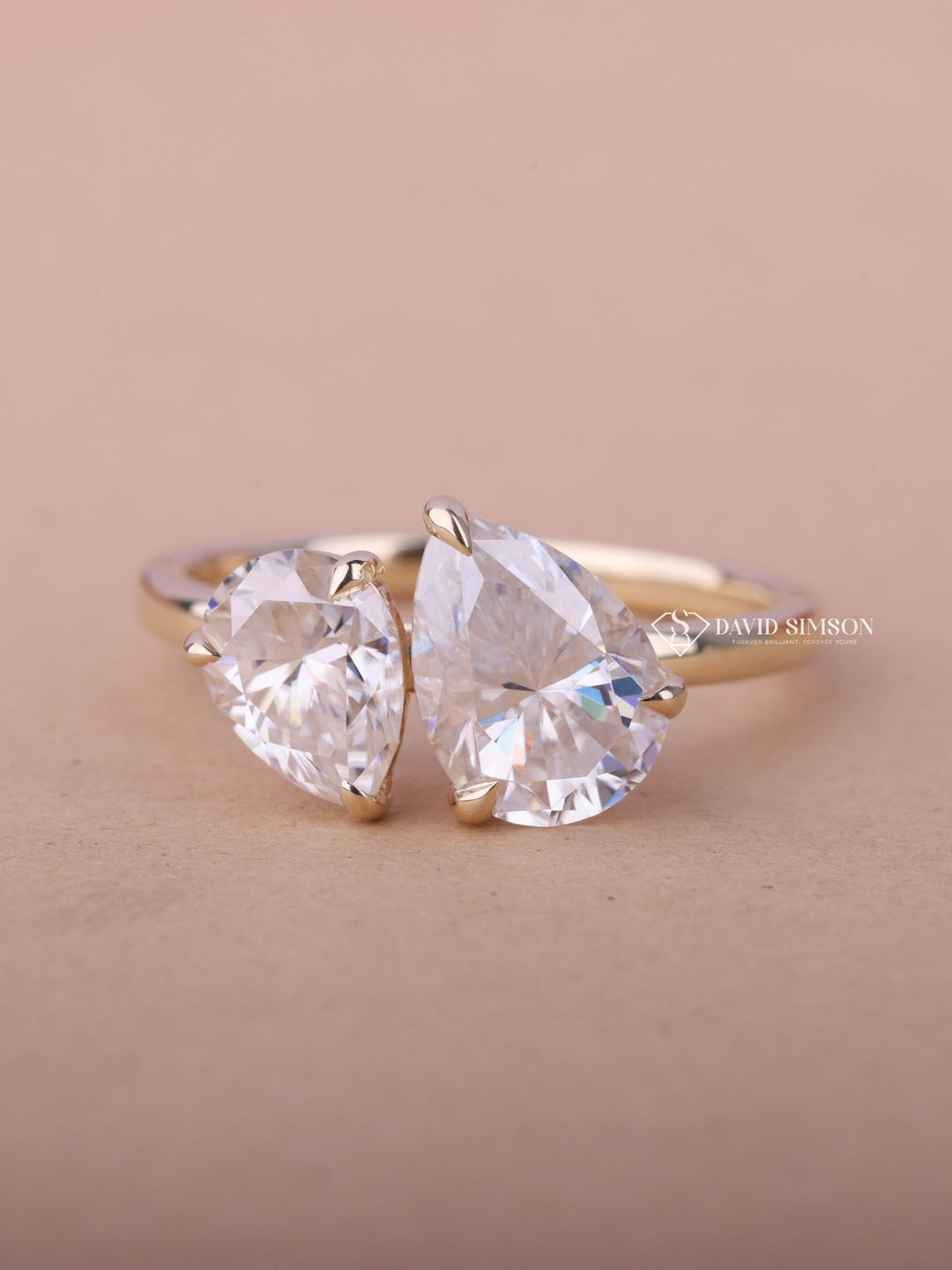 1.50CT-2.50CT Pear Cut Moissanite Toi et Moi Diamond Engagement Ring