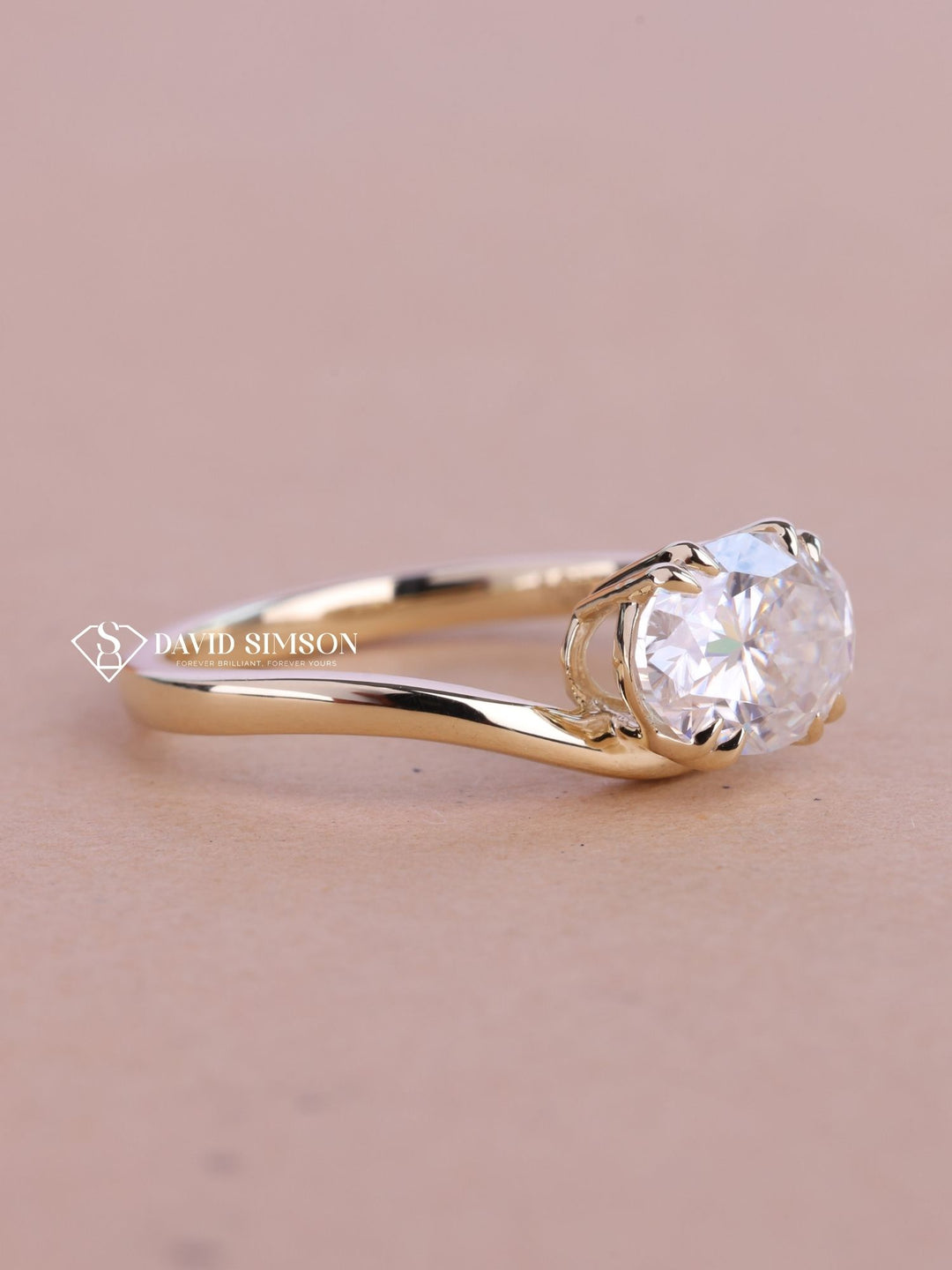 2.50CT-3.50CT East West Oval Cut Moissanite Diamond Wave Engagement Ring