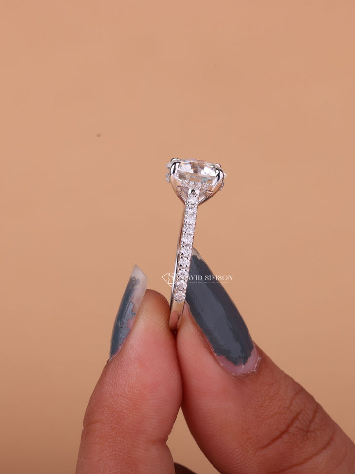 2.50CT-3.50CT Round Cut Moissanite Diamond Hidden Halo Engagement Ring