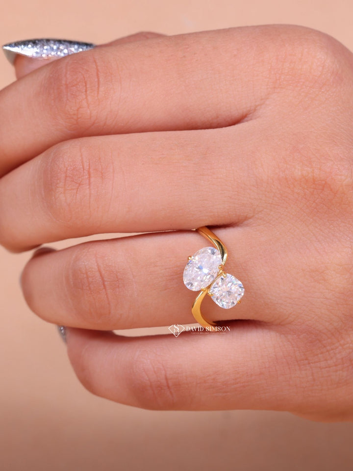 1.50CT Oval & 1.0CT Cushion Cut Moissanite Toi et Moi Diamond Engagement Ring