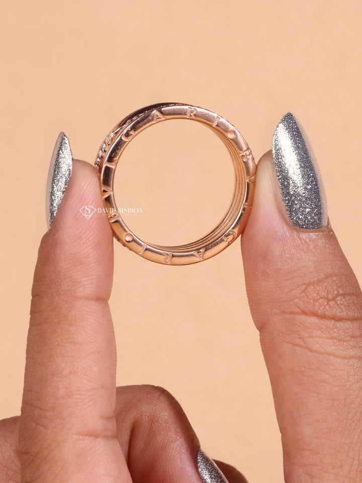 Round Cut Moissanite Diamond Rose Gold Wedding Band