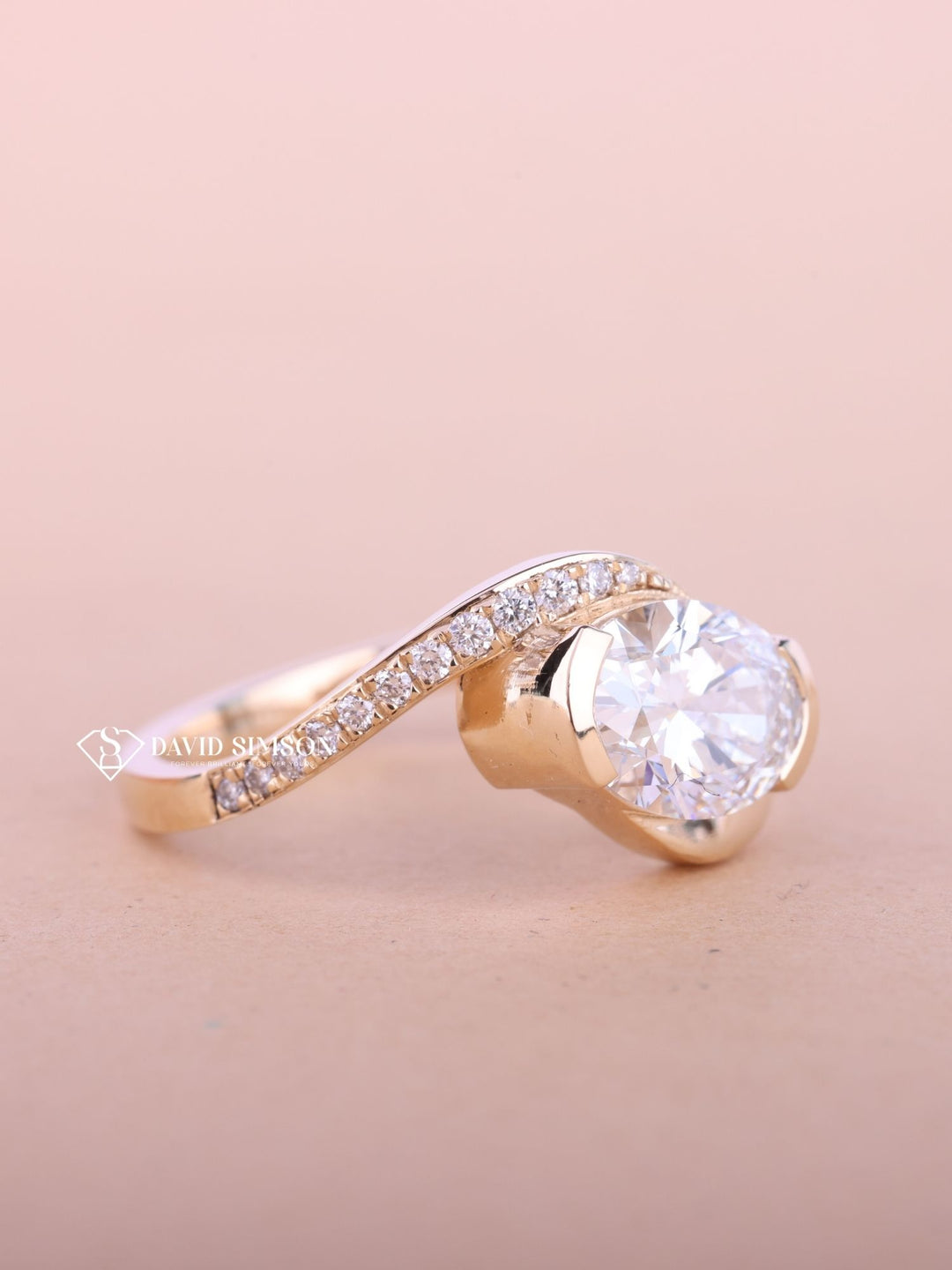 2.0CT-3.0CT East West Oval Cut Moissanite Diamond Bypass Pave Engagement Ring