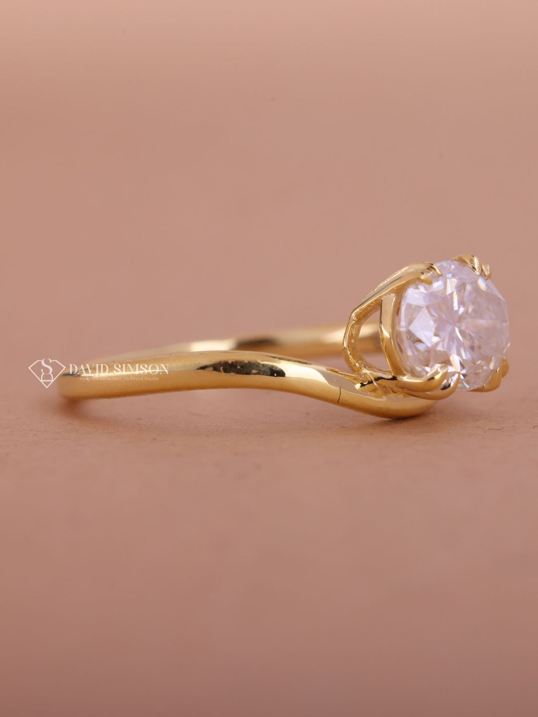 2.0CT-3.0CT East West Oval Cut Moissanite Diamond Wave Engagement Ring