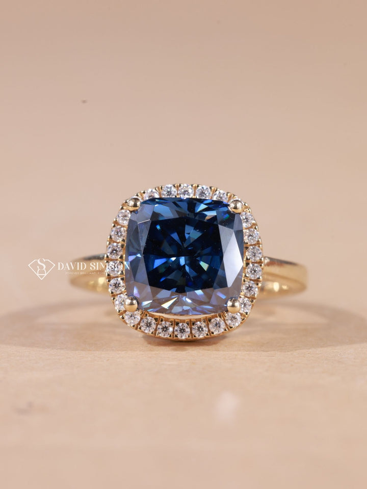 2.0CT-3.0CT Blue Cushion Cut Moissanite Diamond Halo Engagement Ring