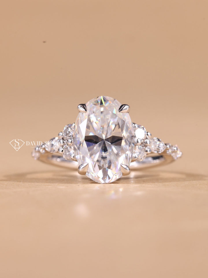 2.0CT-3.0CT Oval Cut Moissanite Cluster Diamond Engagement Ring