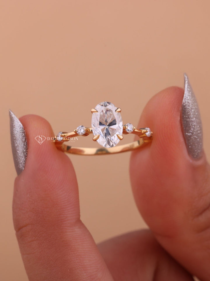 1.0CT-2.0CT Oval Cut Moissanite Diamond Distance Pave Engagement Ring