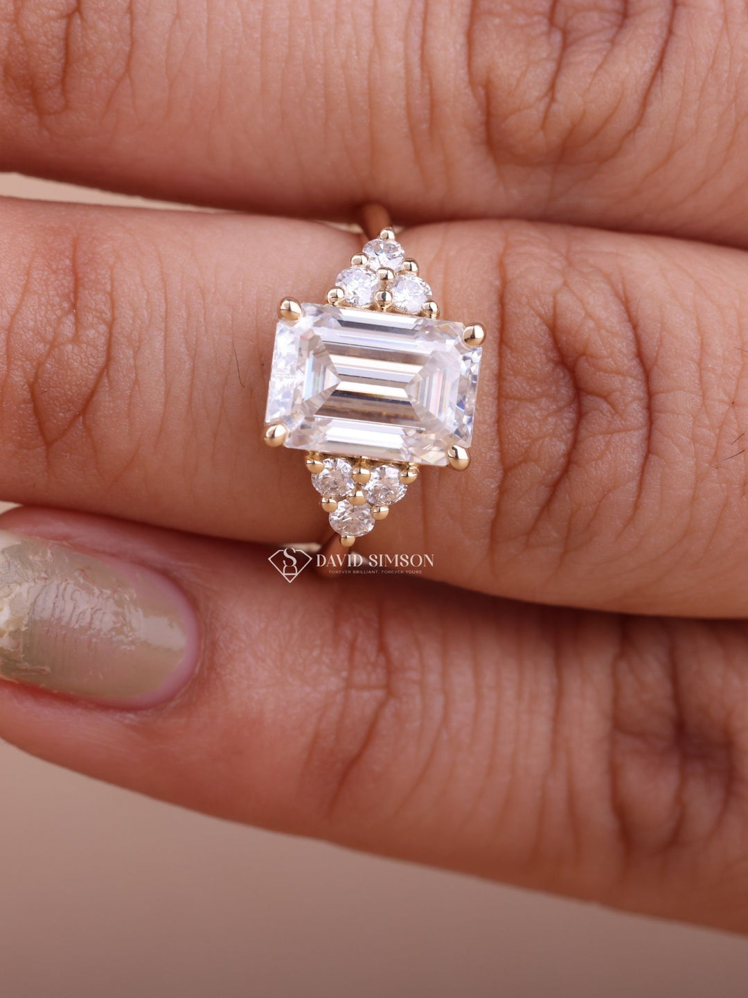 4.50CT-5.50CT Emerald Cut Moissanite Cluster Diamond Engagement Ring