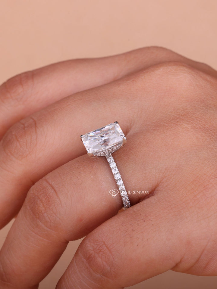 3.50CT-4.50CT Radiant Cut Moissanite Hidden Halo Diamond Engagement Ring
