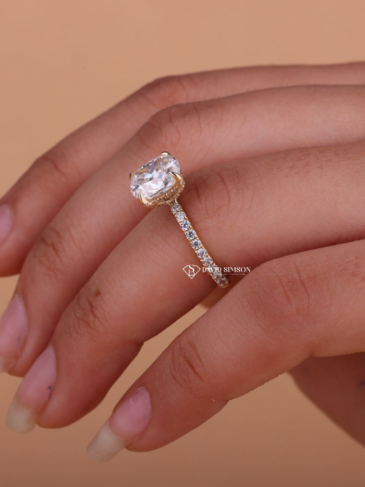2.0CT-3.0CT Cushion Cut Moissanite Diamond Hidden Halo Engagement Ring