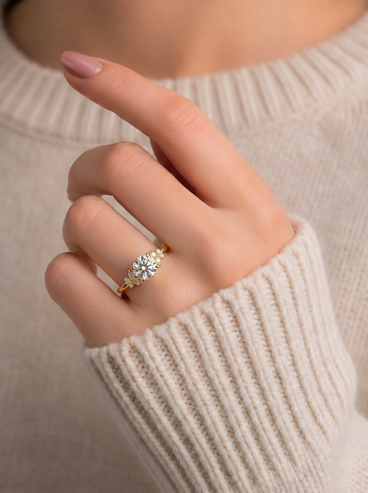 2.0CT-3.0CT Round Lab Grown Diamond Cluster Engagement Ring