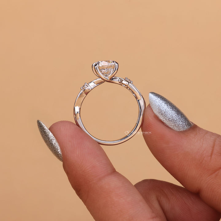 Romantic Bridal Jewelry
Unique Nature Ring
Round Solitaire Ring
Lab Grown Moissanite
