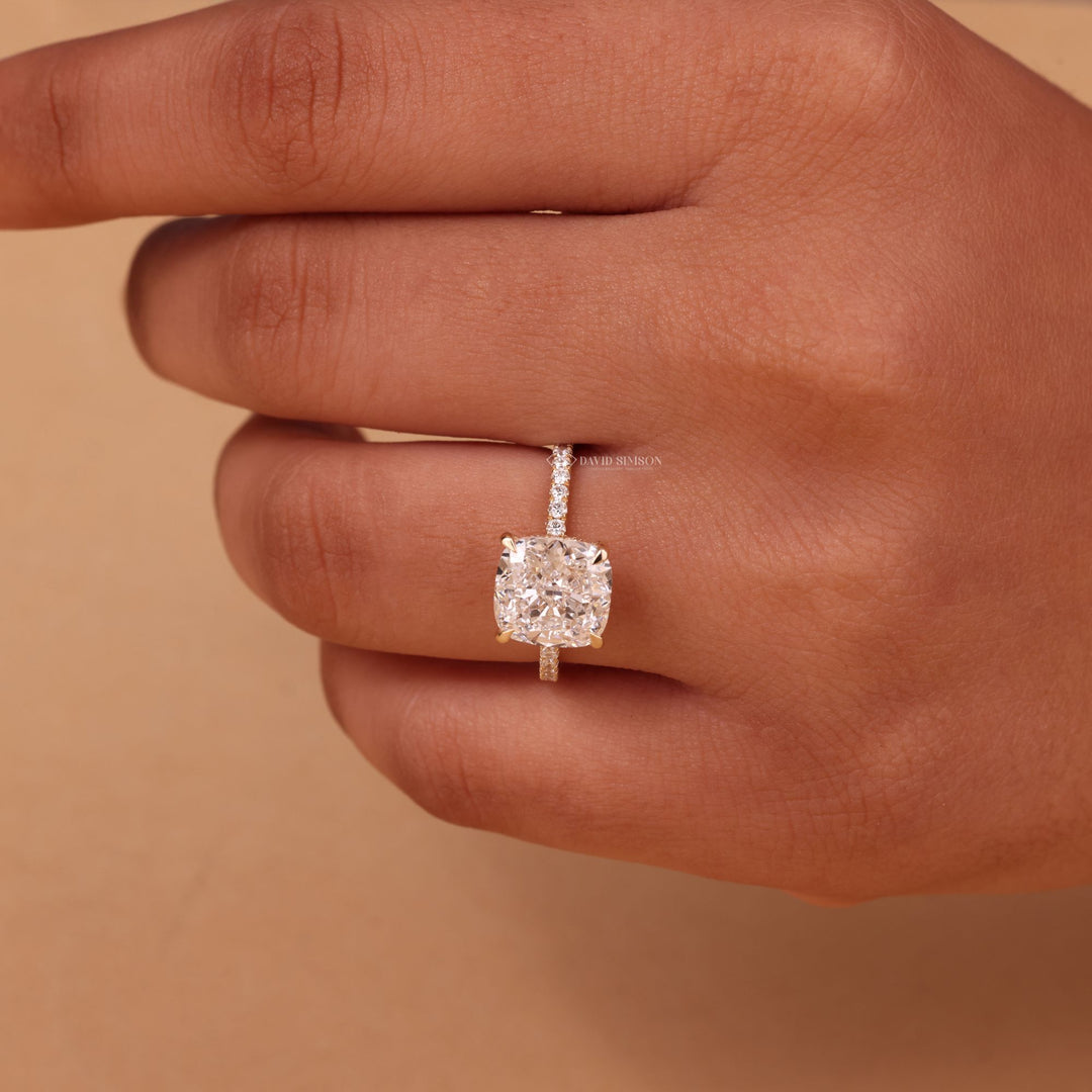 2.0CT-4.0CT Cushion Cut Moissanite Diamond Hidden Halo Engagement Ring