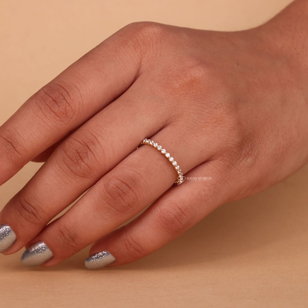Round Cut Moissanite Diamond Floating Bubble Eternity Wedding Band